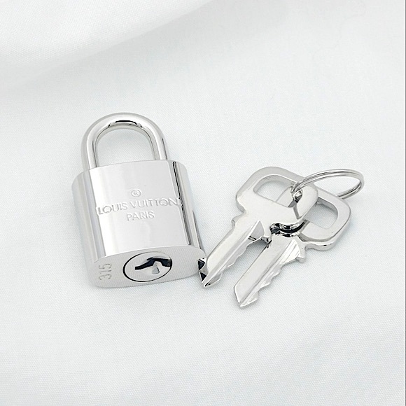 Authentic Louis Vuitton SILVER Lock & Keys Necklace #315 NEW ~2 Chains Included✨ - Picture 10 of 11